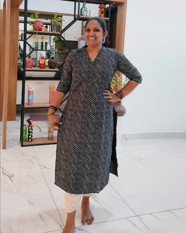 Daily Wear Kurthi - Stripe Pattern - V Neck - Three Forth Sleeve - Cotton - Side Slitted, Women Fashions