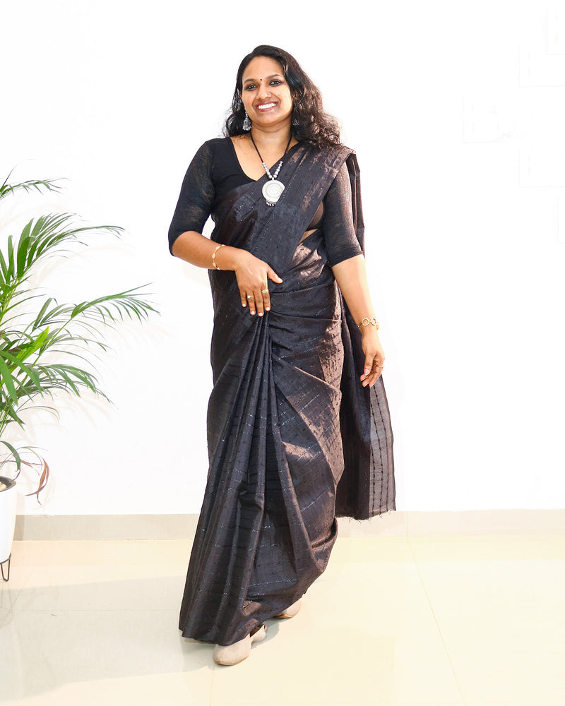 Vichithra Silk Without Tassels and Blouse Piece Black, Women Fashions