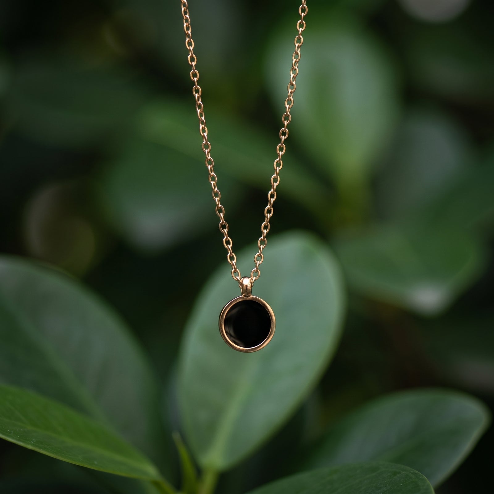 Minimalist Black Onyx Circle Pendant Necklace